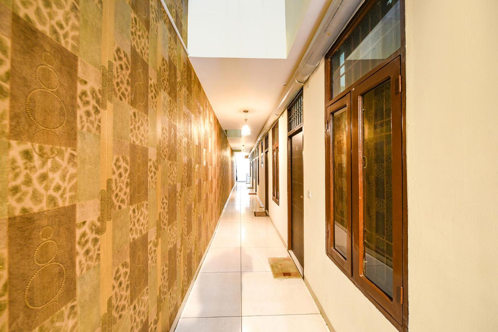 Fabhotel Green Valley Chandīgarh Exteriör bild