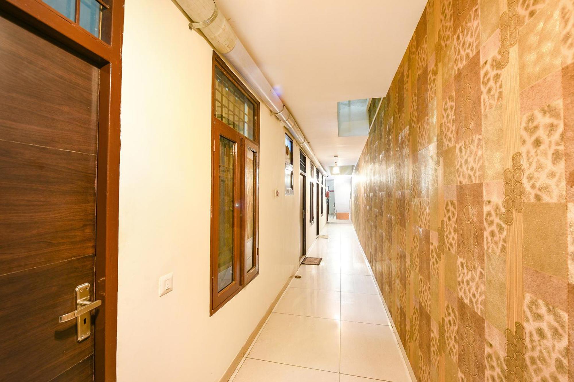 Fabhotel Green Valley Chandīgarh Exteriör bild